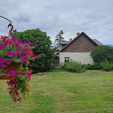 Kica Kroga Apartaments Ainaži Eksteriør bilde